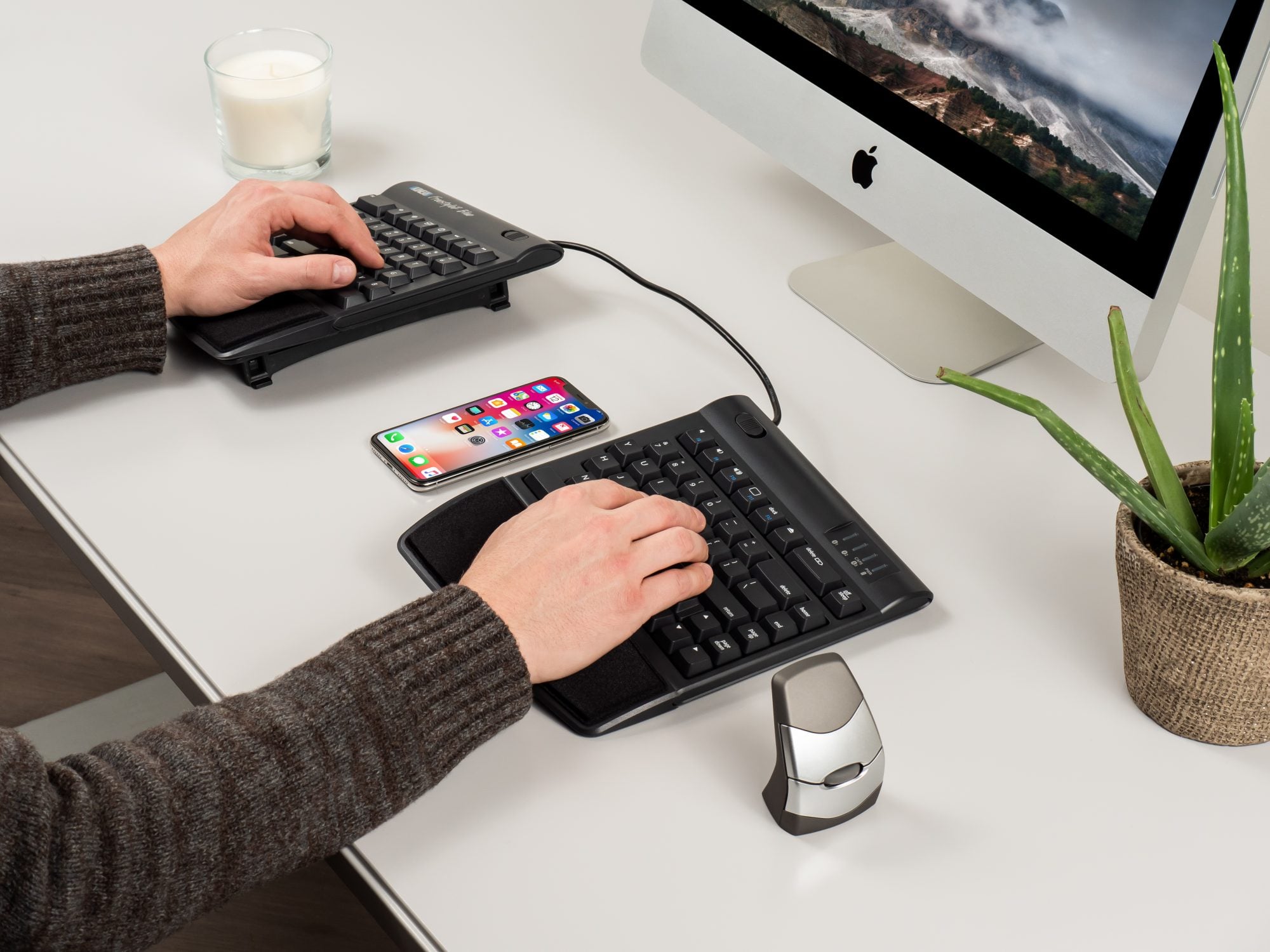 Freestyle2 VIP3 Ergonomic Tenting Accessory For Kinesis Keyboards